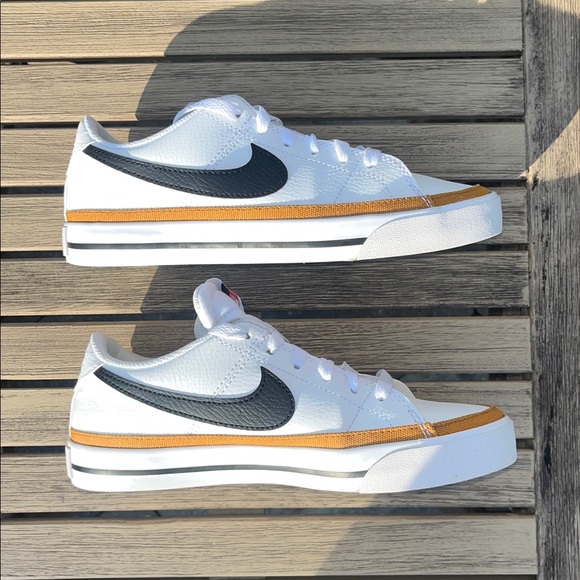Nike Women's Court Legacy Next Leather Sneakers - Picture 6 of 12